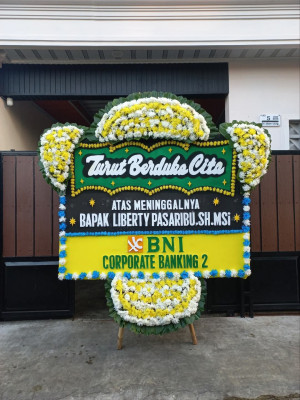 Papan Bunga Duka di Ngasem